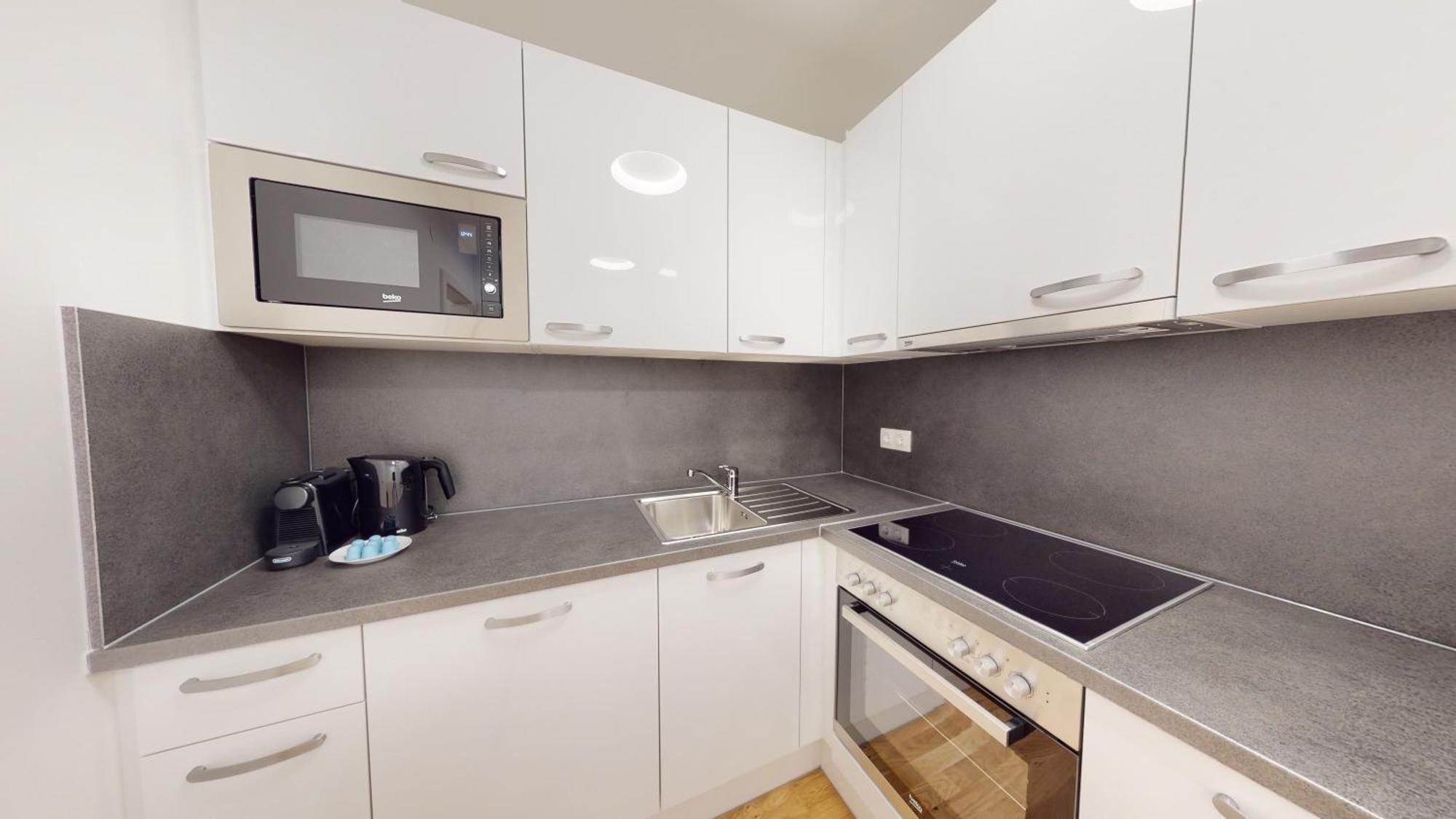 Alon Homes Vienna - Premium City Center Apartments الغرفة الصورة